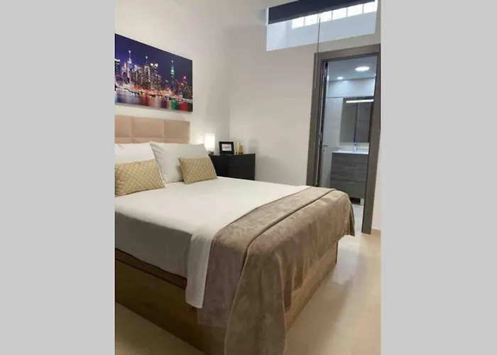 Apartment In 1st Line